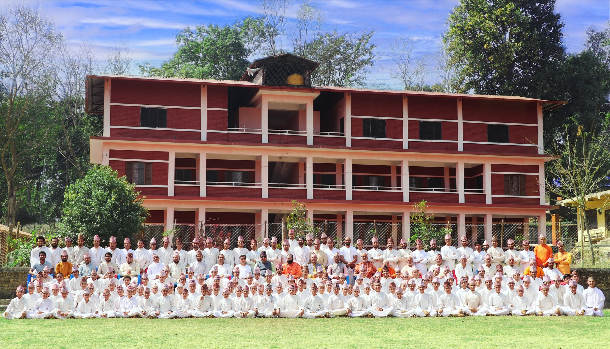 Mahesh sanskrit Gurukulam Vidhyapeeth Building 