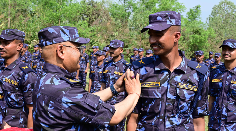 105 Police Complete Commando Training in Nawalparasi 