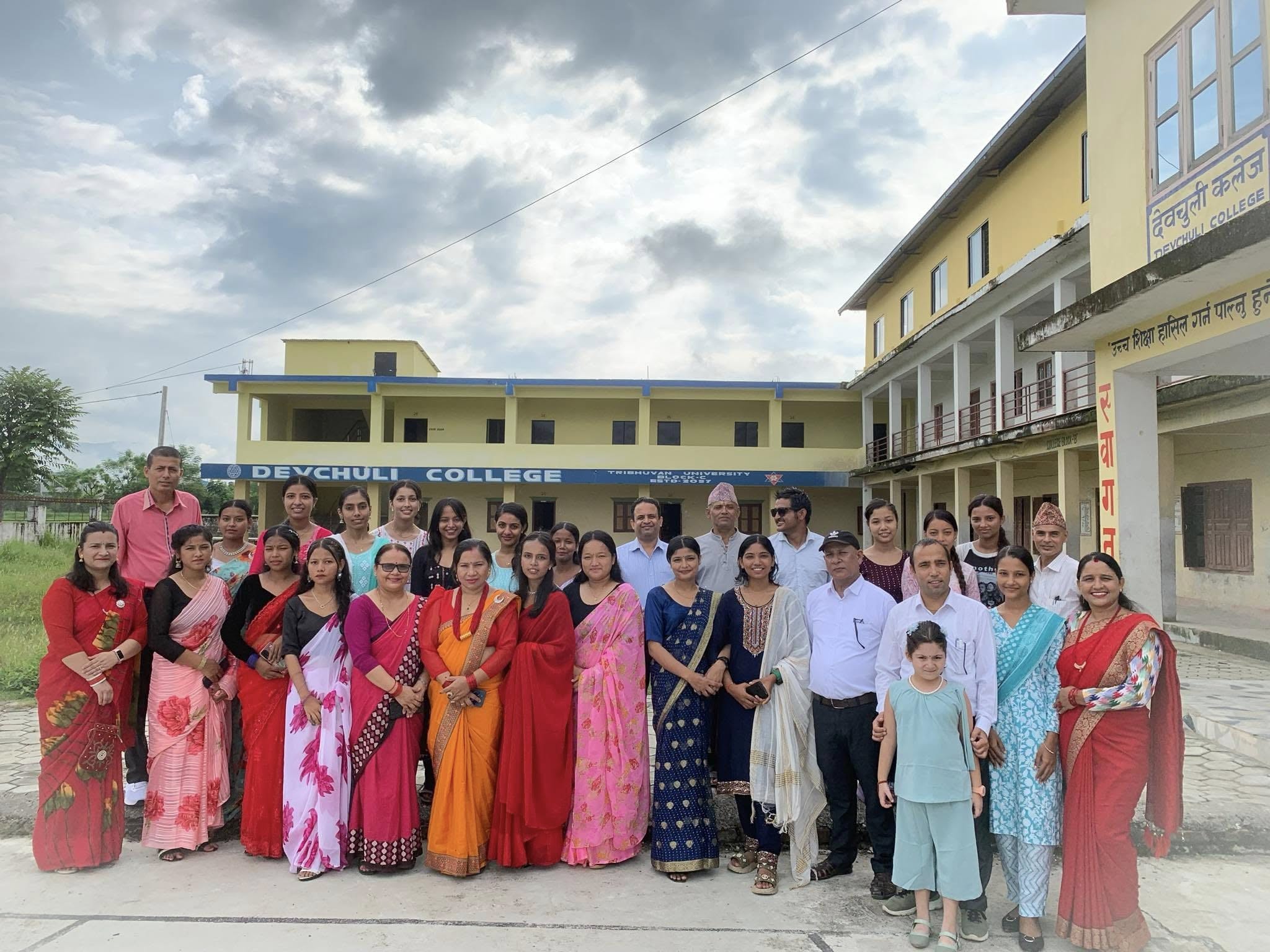 Devchuli College, Building, Teachers